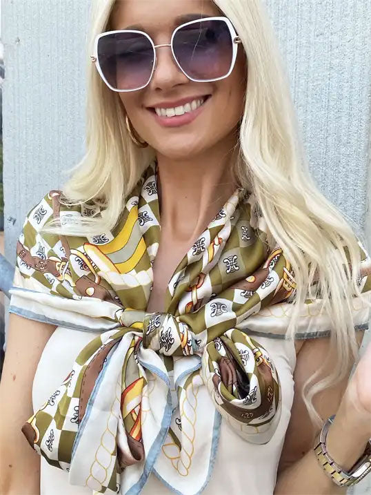 Janina - Mønstret tørklæde i silke